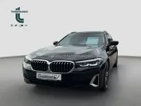 Gebraucht BMW 530e Luxury Line 292 PS (214 kW) 2022 Schwarz uni Kombi
