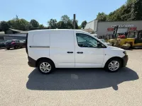 Gebraucht VW Caddy 122 PS (89 kW) 2022 Weiß Van / Kleinbus