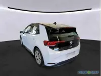 Gebraucht VW ID.3 Pro 150 kW (204 PS) 2024 Gletscherweiß Kleinwagen