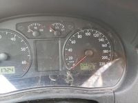 Gebraucht VW Polo 64 PS (47 kW) 2003 Grau Kleinwagen