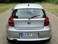 Gebraucht BMW 116 122 PS (89 kW) 2010 Silber Kleinwagen