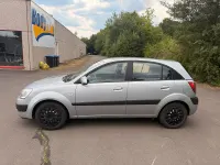 Gebraucht Kia Rio 97 PS (71 kW) 2008 Silber Kombi