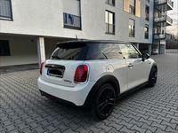 Gebraucht Mini Cooper D 116 PS (85 kW) 2016 Beige Kleinwagen