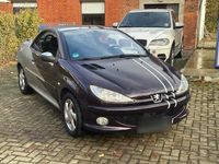 Gebraucht Peugeot 206 CC 101 PS (74 kW) 2004 Silber Cabrio