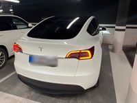 gebraucht Tesla Model Y SR | Matrix LED | BYD | MIG | AHK | 60 kWh | 14k km