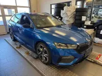 Gebraucht Skoda Octavia RS 245 PS (180 kW) 2021 Raceblau metallic Kombi