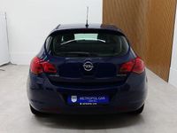 Gebraucht Opel Astra Selection 87 PS (63 kW) 2011 Blau Limousine