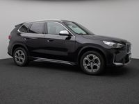 Gebraucht BMW X1 Sport Line 204 PS (150 kW) 2022 Saphirschwarz metallic475schwarz SUV