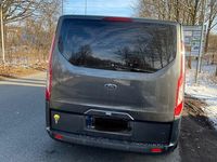 Gebraucht Ford Tourneo 170 PS (125 kW) 2018 Grau Van / Kleinbus