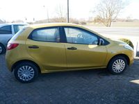 Usata Mazda 2 75 CV (55 kW) 2008 Giallo Utilitaria