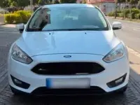 Gebraucht Ford Focus 125 PS (91 kW) 2015 Weiß Kombi