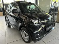 Gebraucht Smart ForTwo Coupé 60 kW (82 PS) 2023 Schwarz Kleinwagen