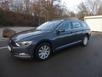 Gebraucht VW Passat Comfortline 150 PS (110 kW) 2018 Grau Kombi
