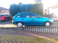 Usata Opel Astra 72 CV (52 kW) 1994 Blu Berlina