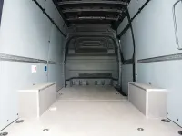 Używany Mercedes Sprinter 190 KM (139 kW) 2025 Szary Van