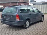 Gebraucht Ford Focus 100 PS (73 kW) 2003 Grau Kombi