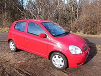 Gebraucht Toyota Yaris Sol 65 PS (47 kW) 2004 Rot Limousine