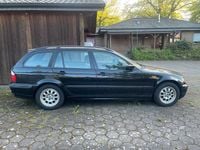 Gebraucht BMW 318 116 PS (85 kW) 2005 Schwarz Kombi