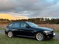 Gebraucht BMW 318 143 PS (105 kW) 2012 Schwarz Kombi