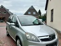 Gebraucht Opel Zafira 105 PS (77 kW) 2006 Silber Van / Kleinbus