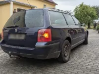 Gebraucht VW Passat 101 PS (74 kW) 2002 Blau Kombi
