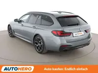 Gebraucht BMW 530e M Sport 292 PS (214 kW) 2024 Skyscraper grau Kombi