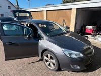 Gebraucht Opel Astra S 104 PS (76 kW) 2011 Grau Kleinwagen