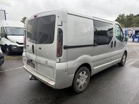 Gebraucht Opel Vivaro 135 PS (99 kW) 2006 Silber Van / Kleinbus