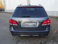 Gebraucht Mercedes E220 Avantgarde 170 PS (125 kW) 2016 Grau Kombi