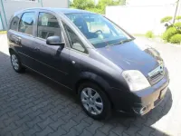 Gebraucht Opel Meriva 105 PS (77 kW) 2010 Blau Van / Kleinbus