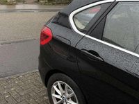 Gebraucht BMW 218 136 PS (100 kW) 2015 Schwarz Van / Kleinbus