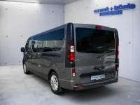 Gebraucht Opel Vivaro S 145 PS (106 kW) 2017 Silber Van / Kleinbus