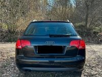 Gebraucht Audi A4 140 PS (102 kW) 2007 Schwarz Kombi