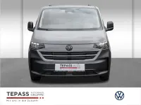 Neu VW T7 150 PS (110 kW) 2026 Grau Van