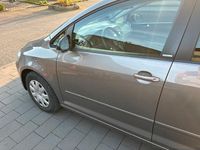 Gebraucht VW Golf VI 105 PS (77 kW) 2011 Braun Kleinwagen