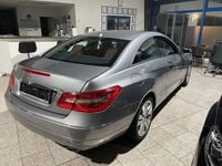 Gebraucht Mercedes E350 292 PS (214 kW) 2009 Silber Coupé