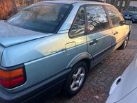 Gebraucht VW Passat 90 PS (66 kW) 1991 Grün Limousine