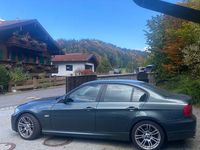 Gebraucht BMW 318 143 PS (105 kW) 2008 Grau Limousine