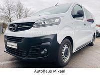Gebraucht Opel Vivaro 120 PS (88 kW) 2022 Casablancaweiss/glacier/arctic Van / Kleinbus