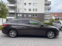 Gebraucht Hyundai i40 141 PS (103 kW) 2015 Braun Kombi