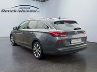 Gebraucht Hyundai i30 Premium 140 PS (102 kW) 2019 Grau Limousine