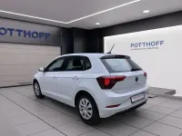 Gebraucht VW Polo Life 95 PS (69 kW) 2022 Weiß Kleinwagen