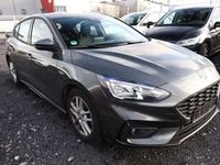 gebraucht Ford Focus 1.5 EcoBoost 150 A8 ST-Line LED