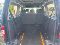 Second-hand VW Caddy Maxi 102 CP (75 kW) 2012 Albastru Monovolum