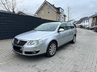 Gebraucht VW Passat 140 PS (102 kW) 2008 Silber Kombi