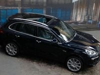 Gebraucht Porsche Cayenne S E-Hybrid 333 PS (244 kW) 2015 Blau SUV