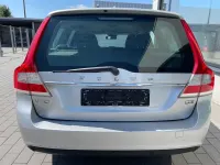 Gebraucht Volvo V70 Standard 150 PS (110 kW) 2016 Silber Kombi