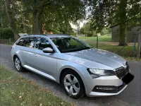 Gebraucht Skoda Superb 150 PS (110 kW) 2022 Silber Kombi