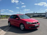 Gebraucht VW Golf VI Edition 80 PS (58 kW) 2010 Rot Kleinwagen