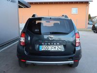 Gebraucht Dacia Duster Lauréate 114 PS (83 kW) 2016 Grau SUV